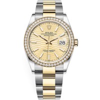 Rolex Datejust 36 falso em ouro amarelo e amp; Relógio feminino com mostrador com motivo canelado dourado e diamantes M126283RBR-0026