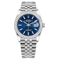 Rolex Datejust 36 falso em ouro branco e amp; Relógio feminino com mostrador com motivo canelado azul diamantes M126284RBR-0041