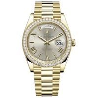 Relógio masculino Rolex Day-Date 40 falso em ouro amarelo 18K e prata com moldura de diamante M228348RBR-0007