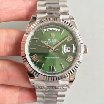 Réplica Rolex Day-Date 40 228239 Aco Inoxidável Verde & Roman Dial